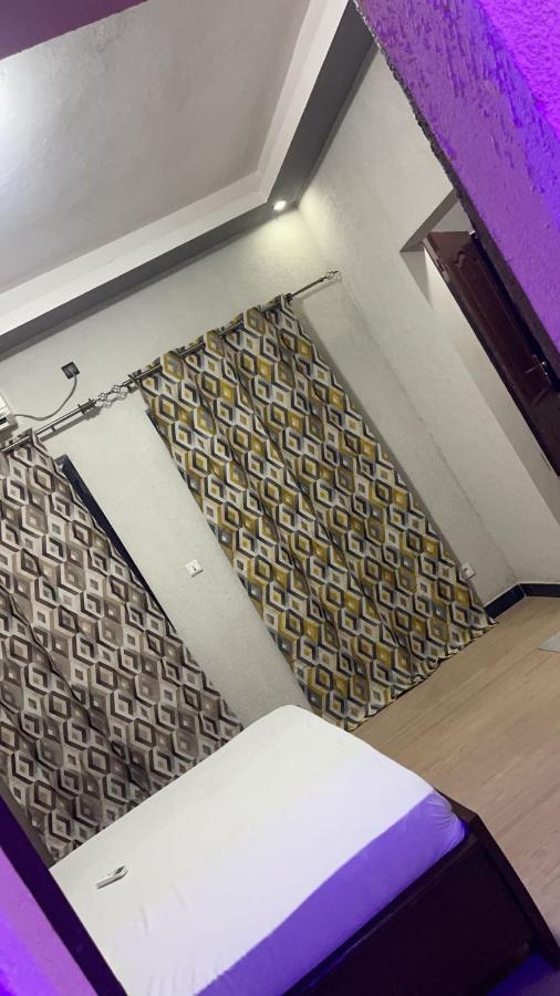 Hotel Residence Aicha Tambacounda 外观 照片