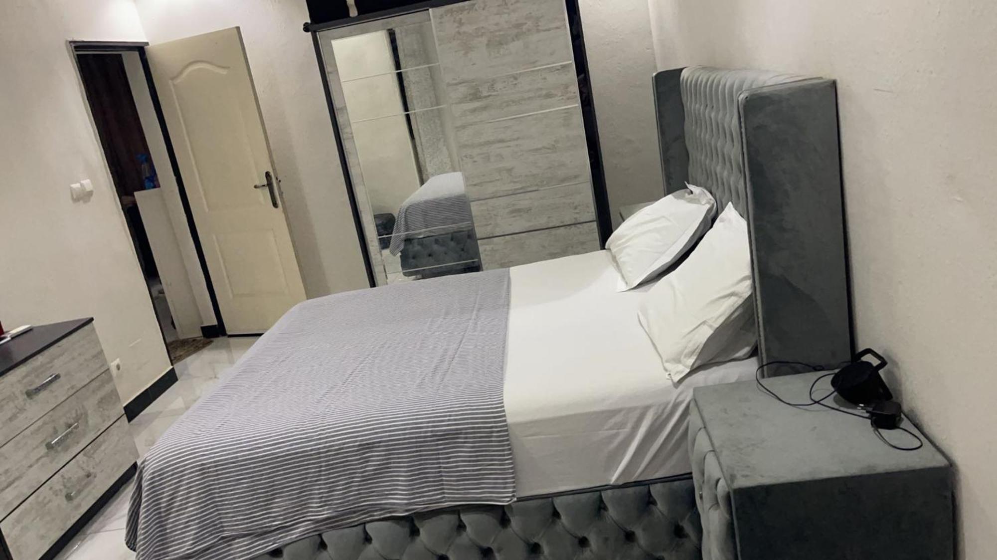 Hotel Residence Aicha Tambacounda 外观 照片
