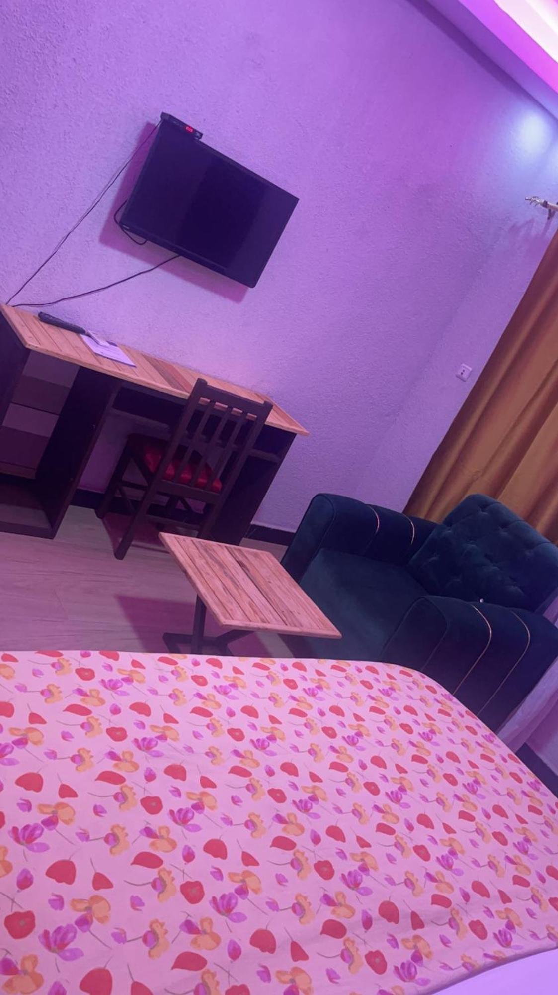 Hotel Residence Aicha Tambacounda 外观 照片