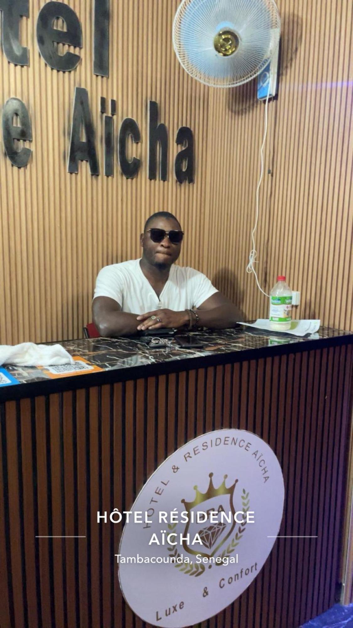 Hotel Residence Aicha Tambacounda 外观 照片